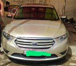 Ford Taurus